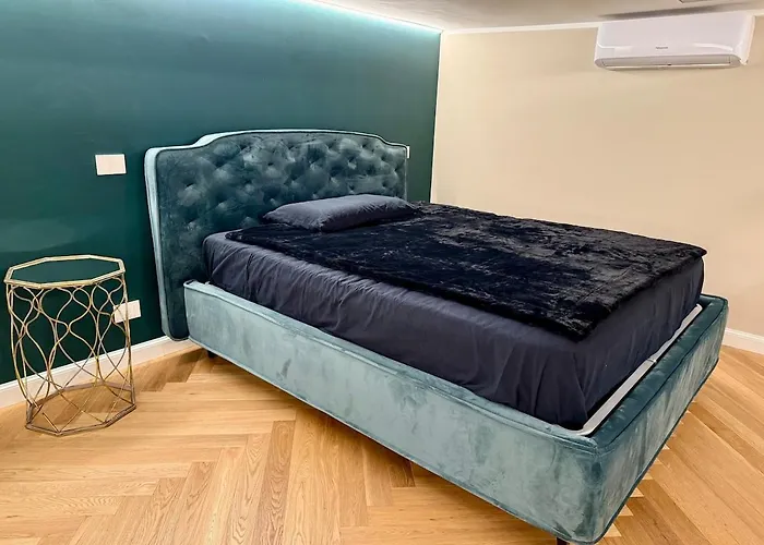 Loft 261 *